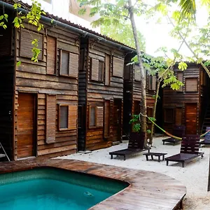 Aldea Tzunun Maison d'hôtes Tulum